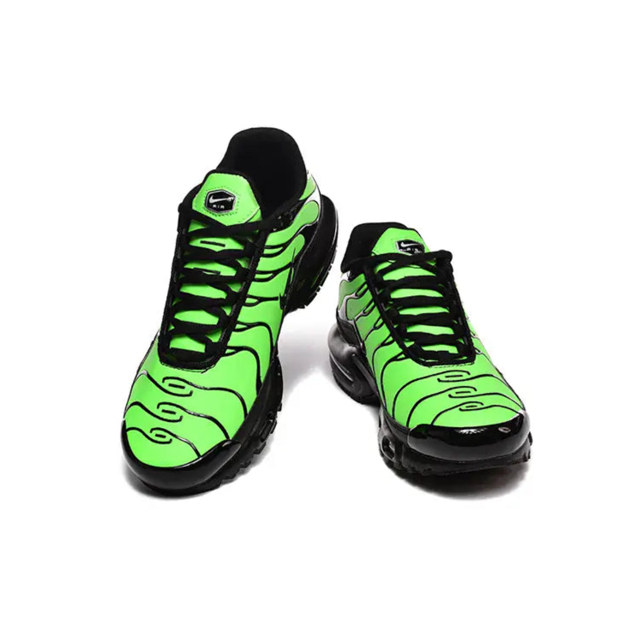Nike Tn Air Max Plus Noir Vert / Green Change Couleur Avec Feu